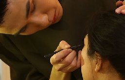 男生學(xué)彩妝好嗎？會(huì)不會(huì)被歧視？