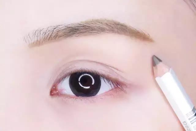 千次萬次說不完的眉型，為什么總有人學(xué)不會(huì)呢！