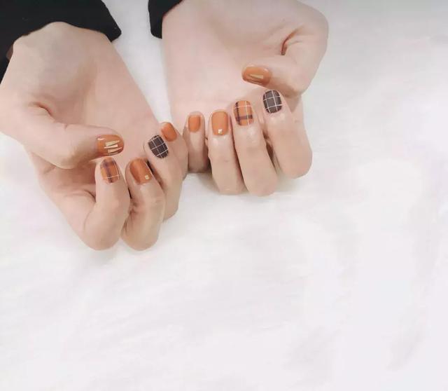 連“糙漢子”都心動的元氣美甲，清清爽爽美美噠！