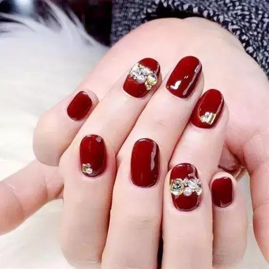 新娘大作戰(zhàn)：備戰(zhàn)黃金周，做上美美的新娘甲去拍婚紗照吧！