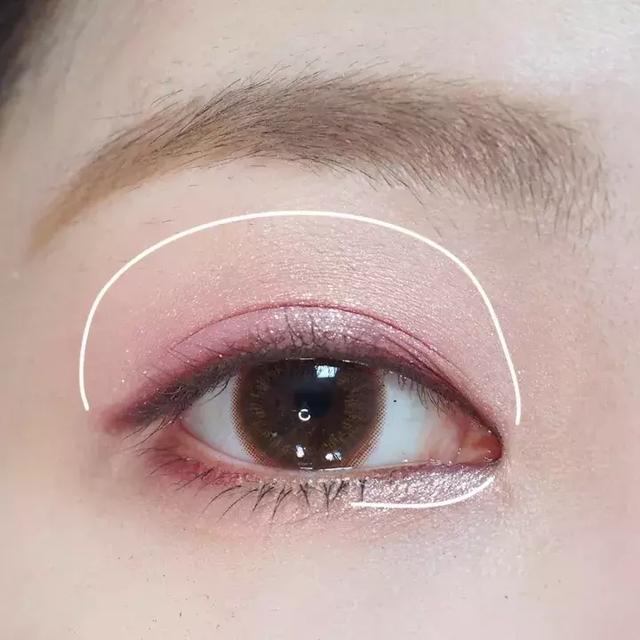 一個(gè)正兒八經(jīng)的美妝教學(xué)：流行色+櫻花妝，帶你走花路~
