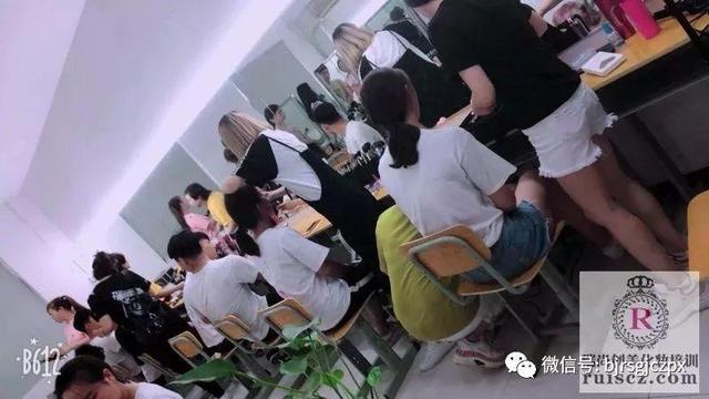 「學員實習」都是零基礎，憑什么他們這么優(yōu)秀？