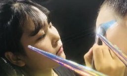 怎么學(xué)化妝好？化妝班學(xué)化妝好么？