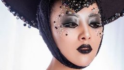 女人如何學(xué)彩妝？怎么才能成為彩妝師？
