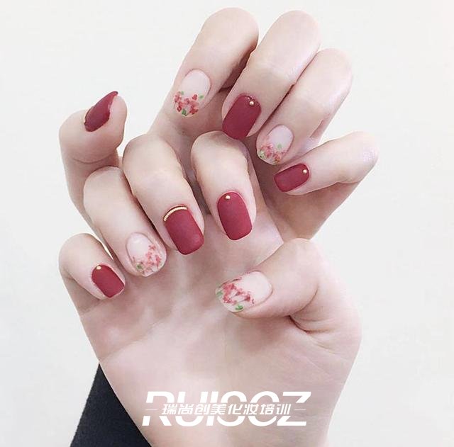 春夏美甲圖鑒，又美又仙才帶感！