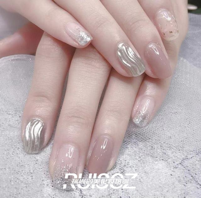 春夏美甲圖鑒，又美又仙才帶感！