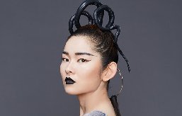 男的能學(xué)化妝么？男的更適合當(dāng)化妝師？！
